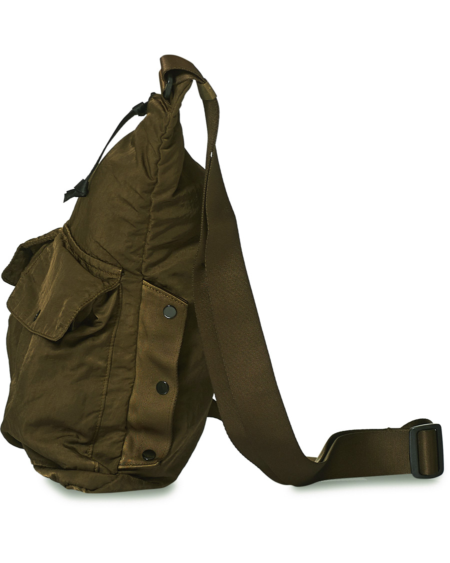 Herr | C.P. Company Nylon B Shoulder Bag Olive | C.P. Company | Nylon B Shoulder Bag Olive