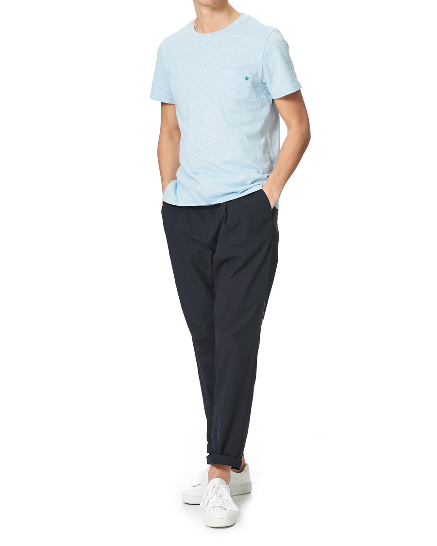 Herr | T-Shirts | Morris | Lily Slub Pocket Crew Neck Tee Light Blue