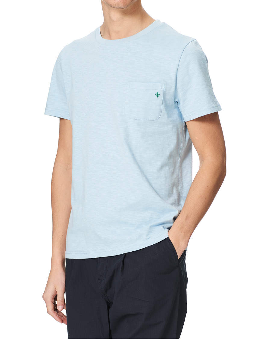 Herr | T-Shirts | Morris | Lily Slub Pocket Crew Neck Tee Light Blue