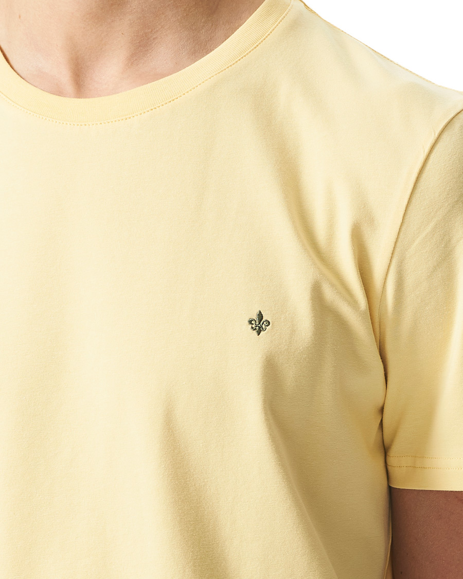 Herr | T-Shirts | Morris | James Cotton Tee Yellow