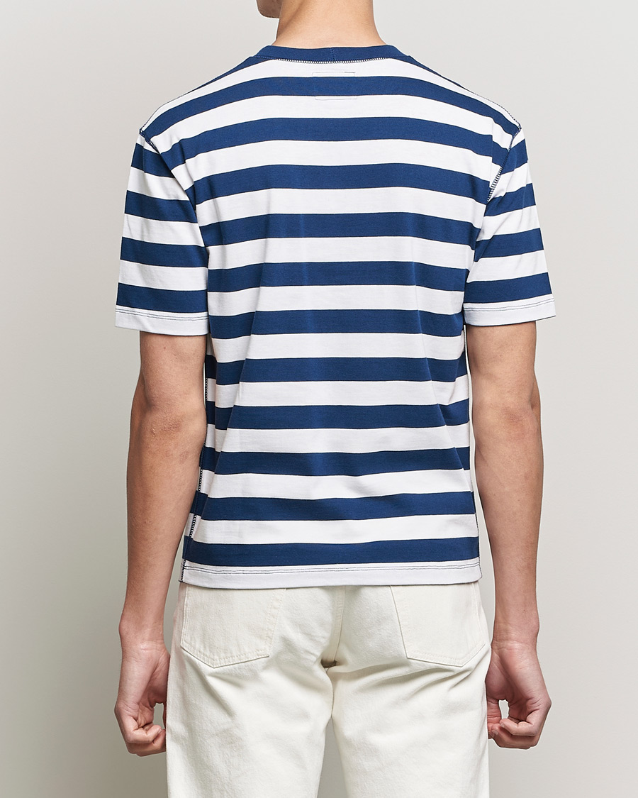 Herr | T-Shirts | Drake's | Striped Cotton Hiking Tee White/Navy