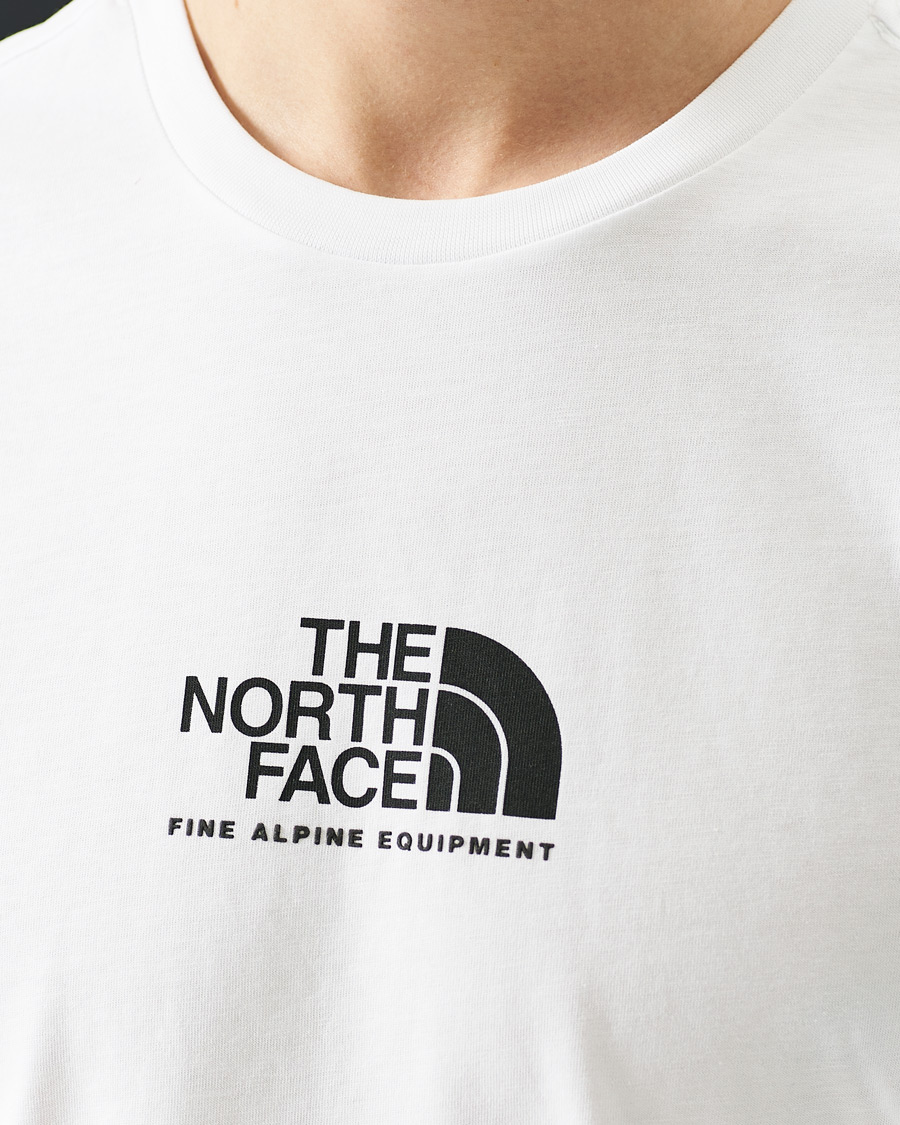 Herr | T-Shirts | The North Face | Fine Alpine Equipment Tee White