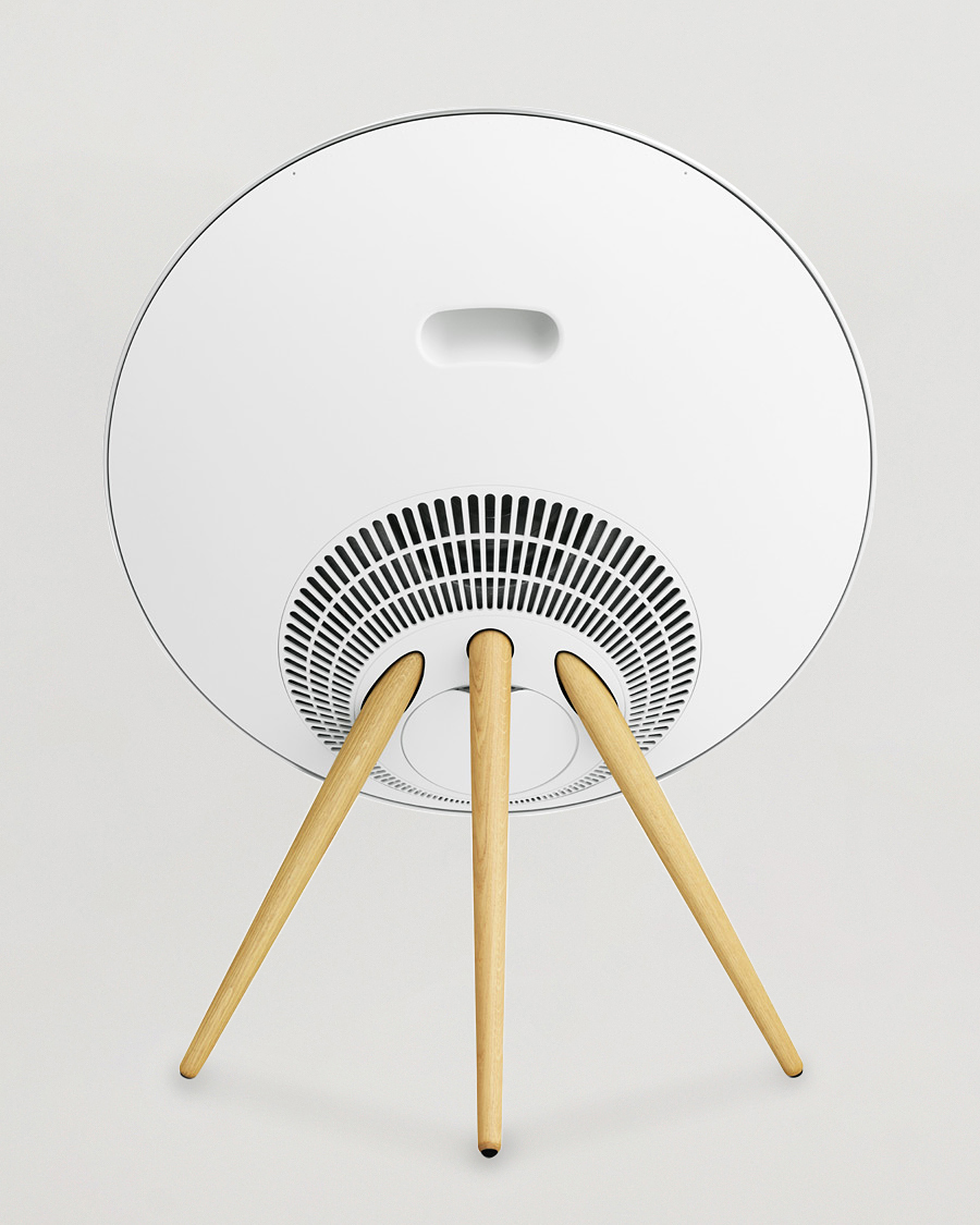 Herr | Till Konnässören | Bang & Olufsen | Beoplay A9 Wireless Speaker White