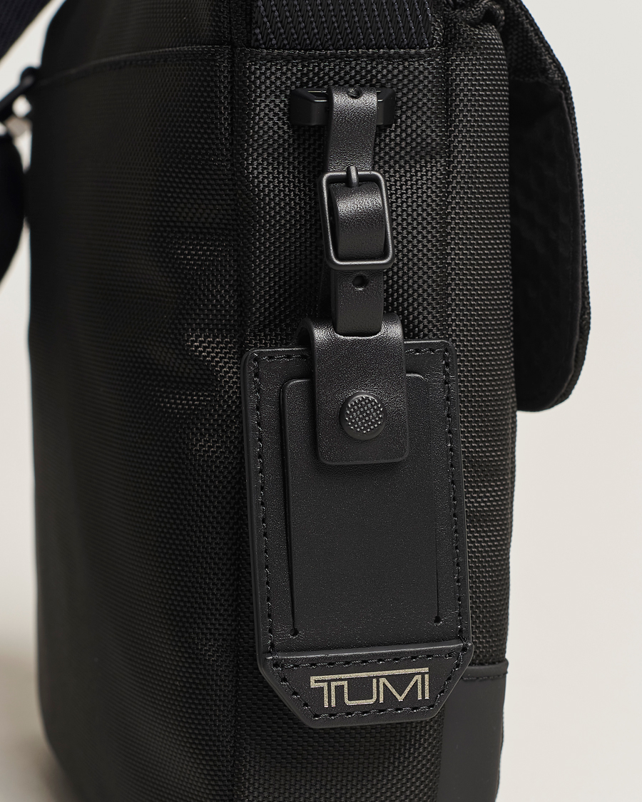 Herr | TUMI Alpha Bravo Junior Crossbody Black | TUMI | Alpha Bravo Junior Crossbody Black