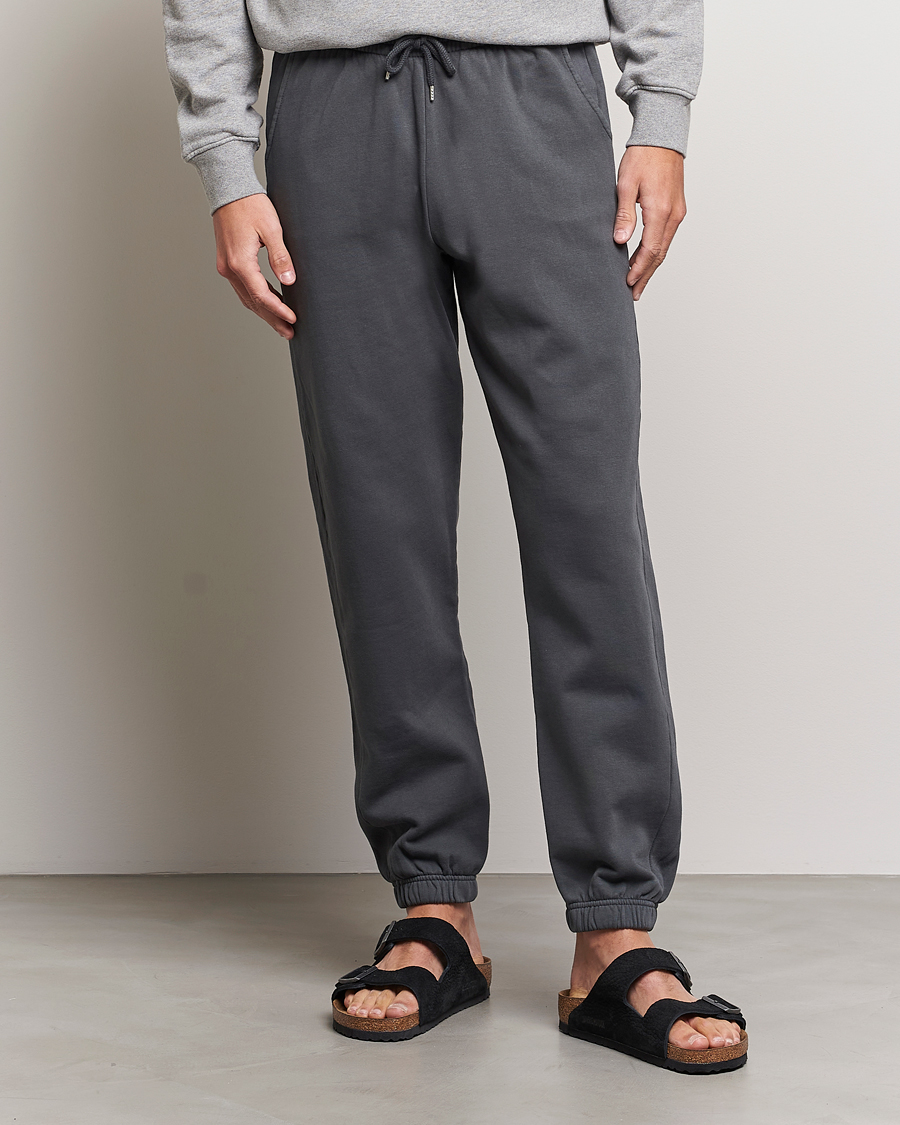 Herr | Byxor | Colorful Standard | Classic Organic Sweatpants Lava Grey