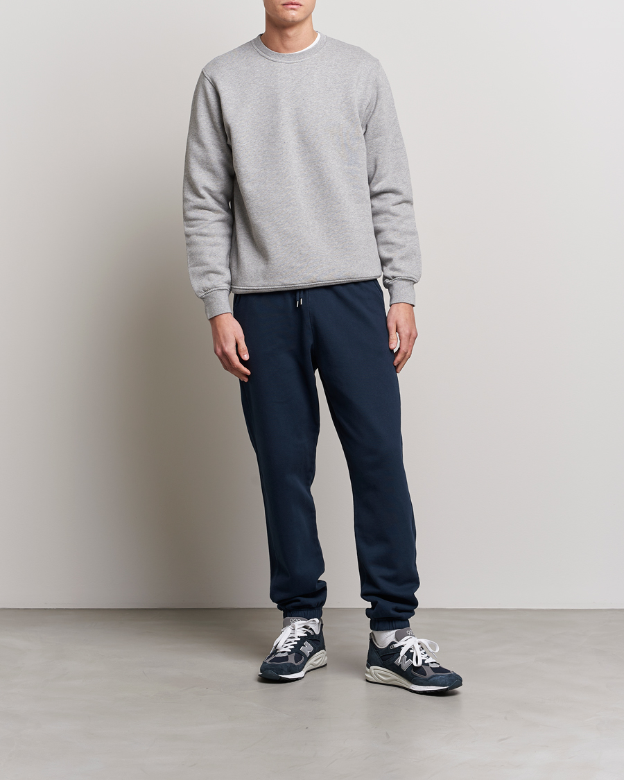 Herr | Mjukisbyxor | Colorful Standard | Classic Organic Sweatpants Navy Blue
