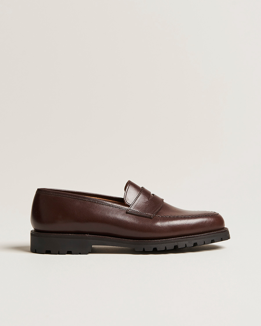 Herr | Crockett & Jones x Tärnsjö Garveri Boston Vibram Cleated Sole Dk Brown Calf | Crockett & Jones x Tärnsjö Garveri | Boston Vibram Cleated Sole Dk Brown Calf