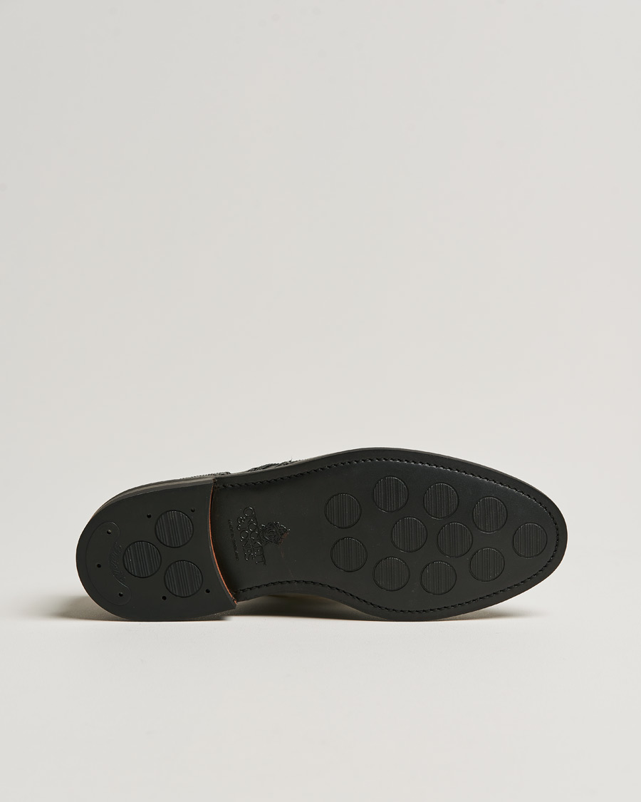 Herr | Crockett & Jones x Tärnsjö Garveri Pembroke Milled Grain City Sole Black Calf | Crockett & Jones x Tärnsjö Garveri | Pembroke Milled Grain City Sole Black Calf