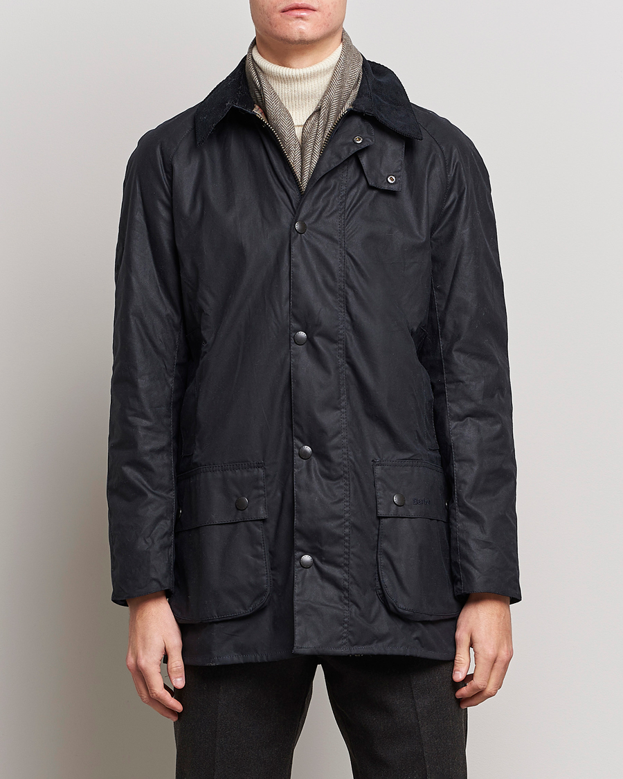 Herr | The Classics of Tomorrow | Barbour Lifestyle | Beausby Waxed Jacket Navy