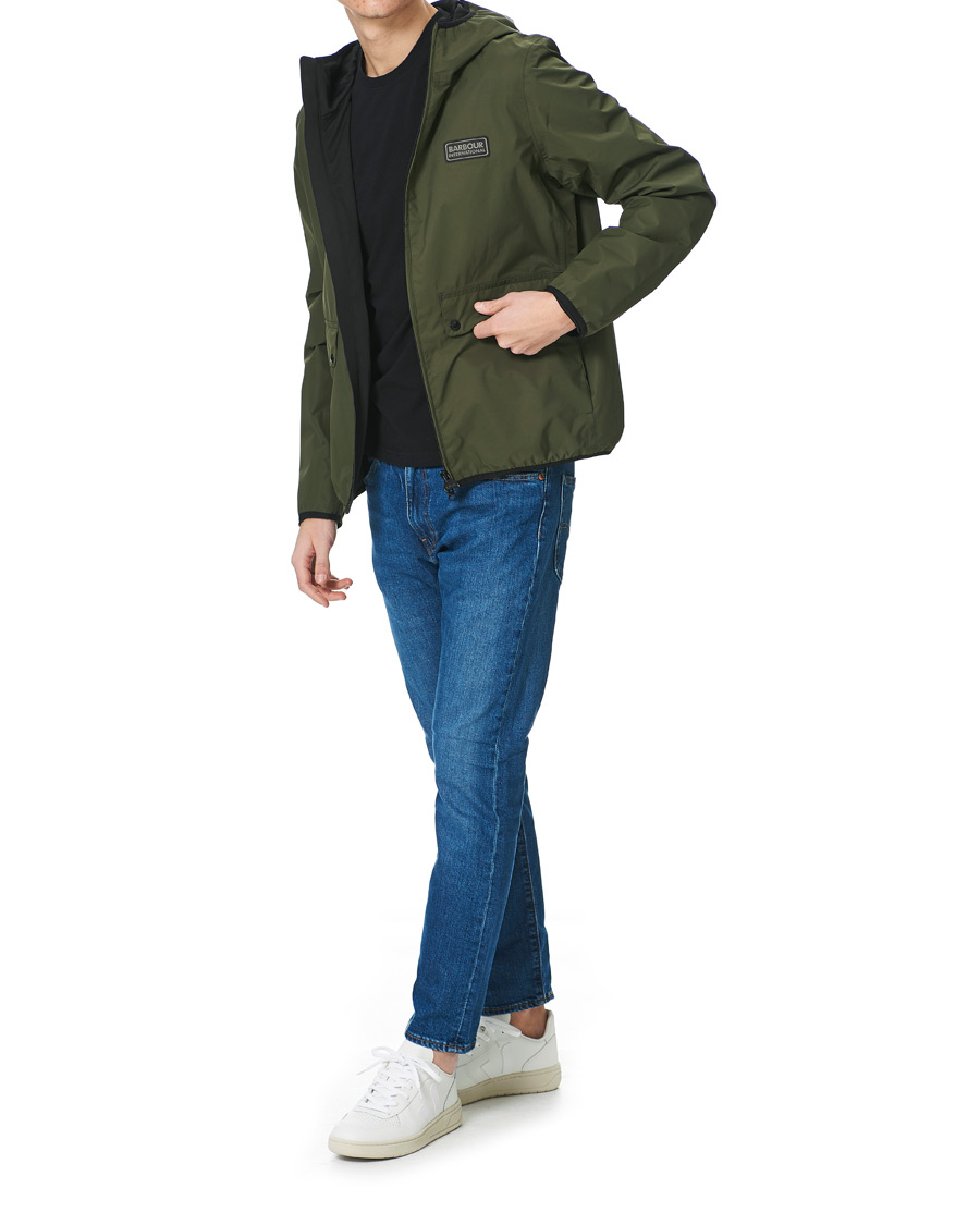 Herr | Jackor | Barbour International | Kenetic Muzzo Waterproof Jacket Olive