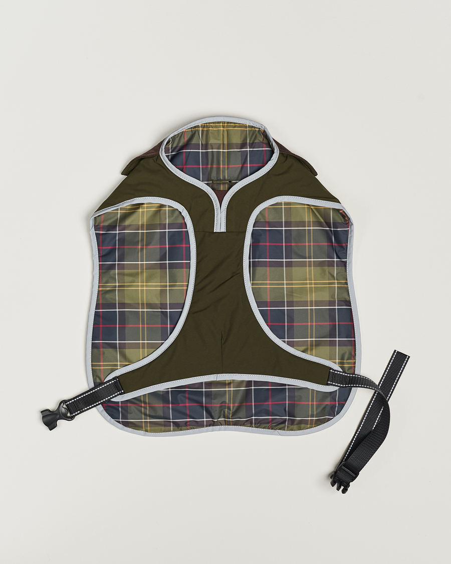 Herr | Barbour Lifestyle Monmouth Waterproof Dog Coat Olive | Barbour Lifestyle | Monmouth Waterproof Dog Coat Olive