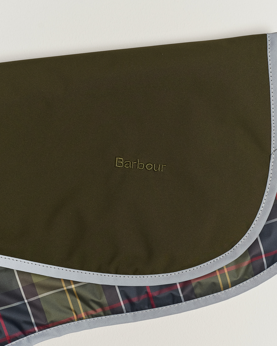 Herr | Barbour Lifestyle Monmouth Waterproof Dog Coat Olive | Barbour Lifestyle | Monmouth Waterproof Dog Coat Olive