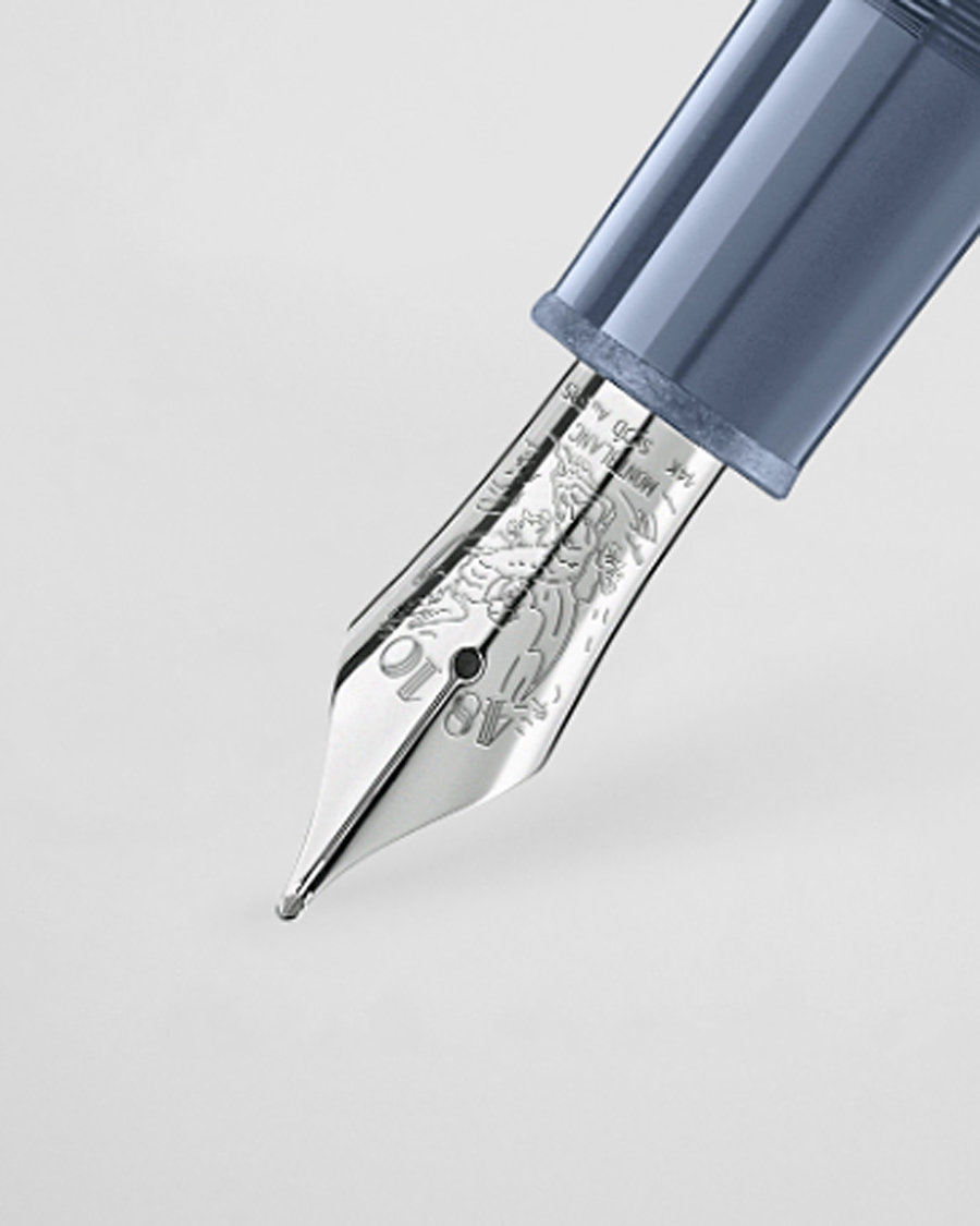 Herr |  | Montblanc | Meisterstück Glacier Classique Fountain Pen Blue