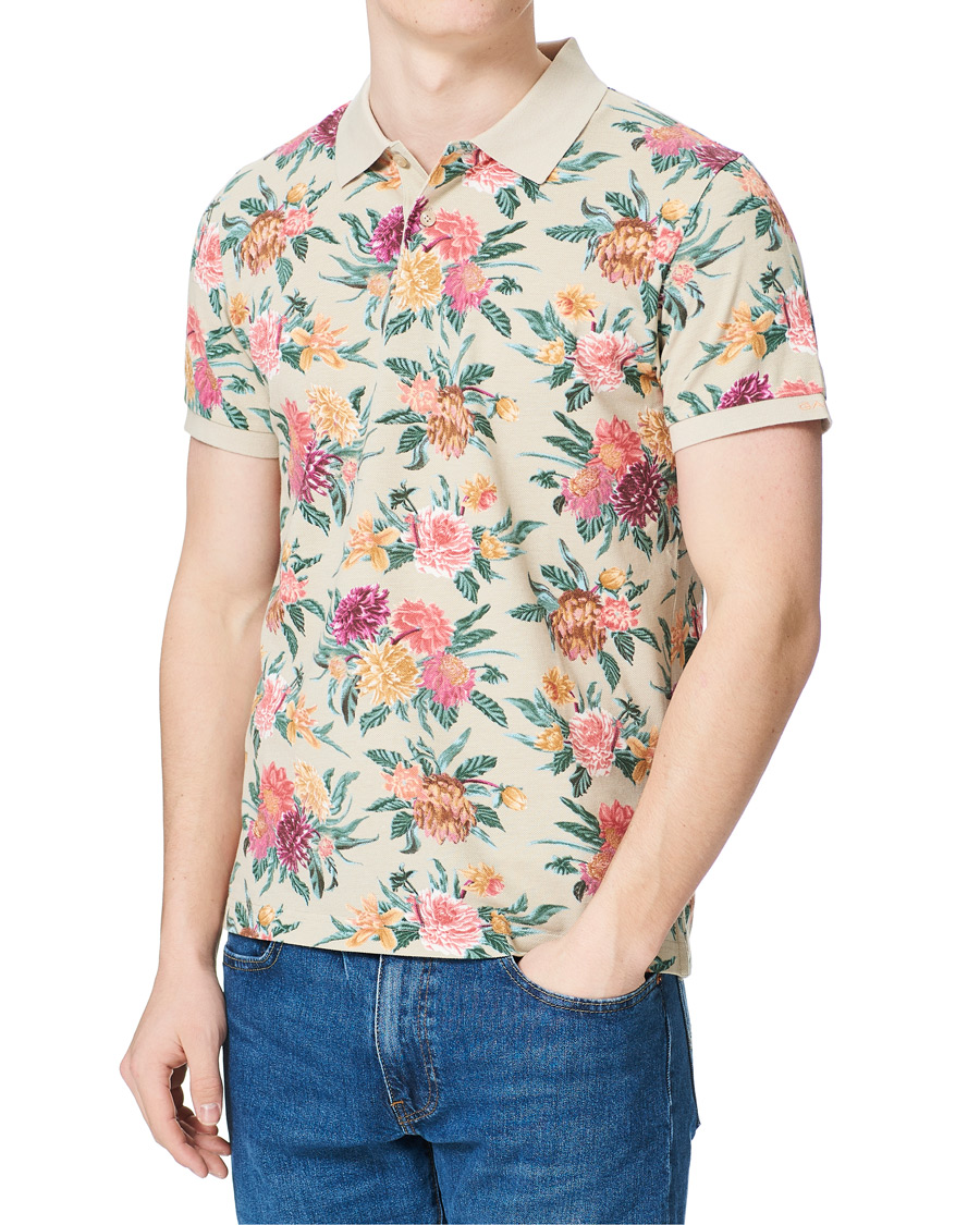 Herr | Pikéer | GANT | Dalia Printed Flower Polo Plaza Taupe