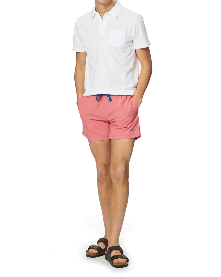 Herr | Badbyxor | GANT | Basic Swimshorts Rapture Rose