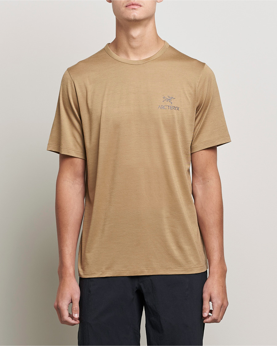 Herr | T-Shirts | Arc'teryx | Arc´Logo Emblem Wool T-shirt Canvas