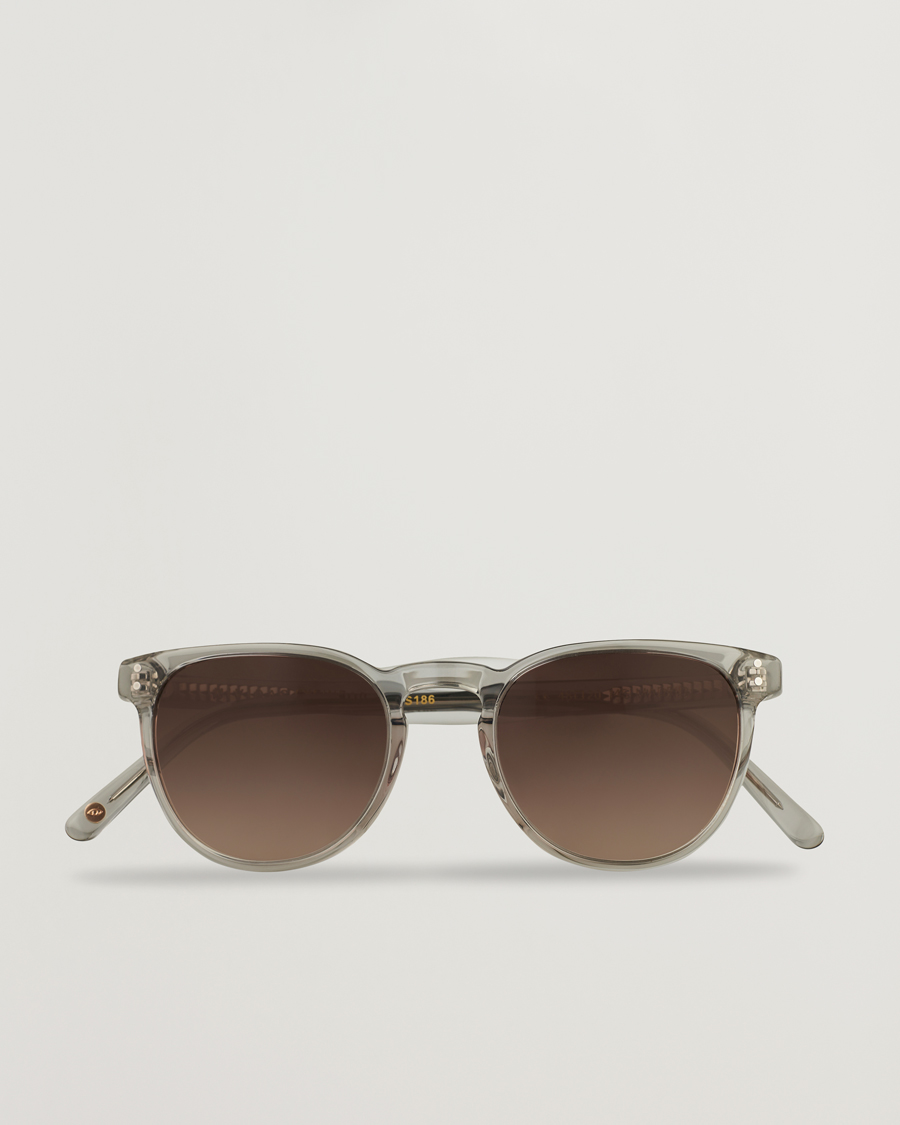 Herr | Realisation | Nividas Eyewear | Madrid Polarized Sunglasses Transparent Grey