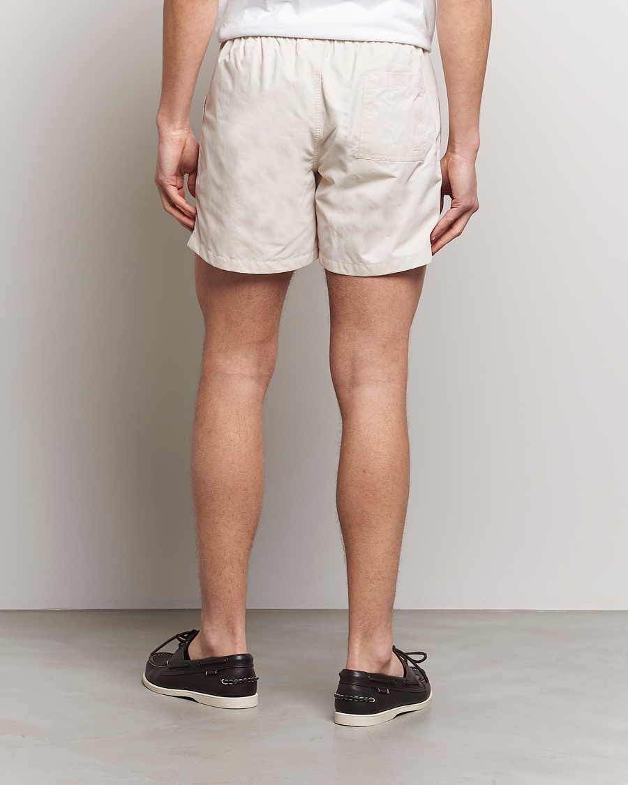 Herr | Badbyxor | Colorful Standard | Classic Organic Swim Shorts Ivory White