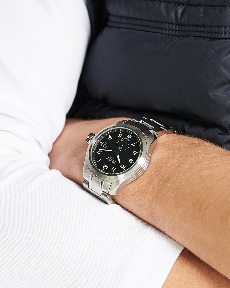 Herr | Fine watches | Bremont | Broadsword 40mm Steel Bracelet Black Dial