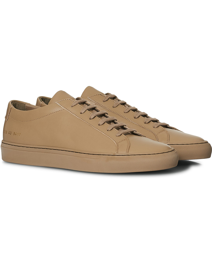 Herr | Common Projects Original Achilles Sneaker Coffee | Common Projects | Original Achilles Sneaker Coffee