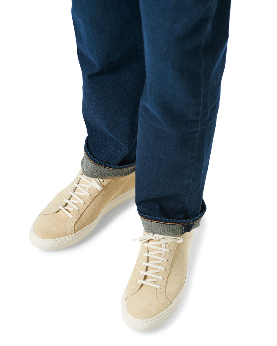 Herr | Common Projects Achilles Low Suede Sneaker Off White | Common Projects | Achilles Low Suede Sneaker Off White