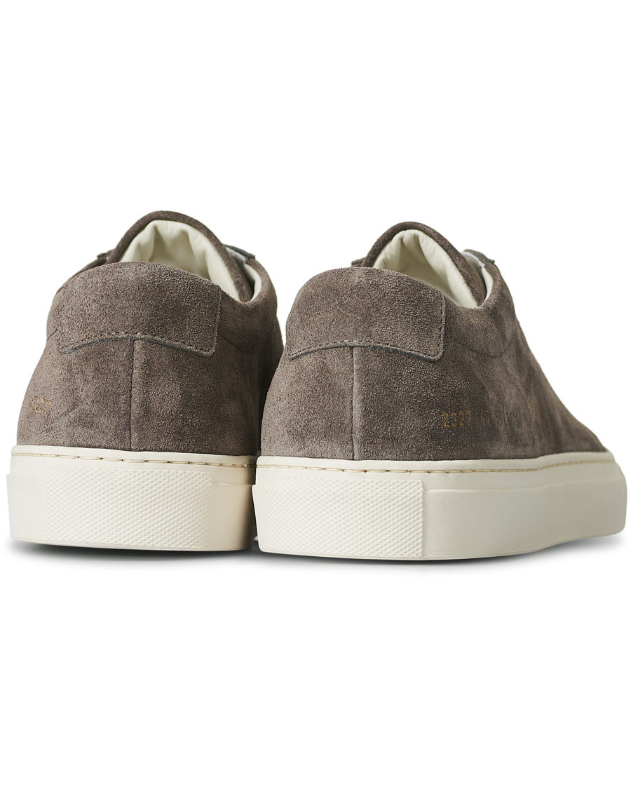 Herr | Common Projects Achilles Low Suede Sneaker Dark Grey | Common Projects | Achilles Low Suede Sneaker Dark Grey