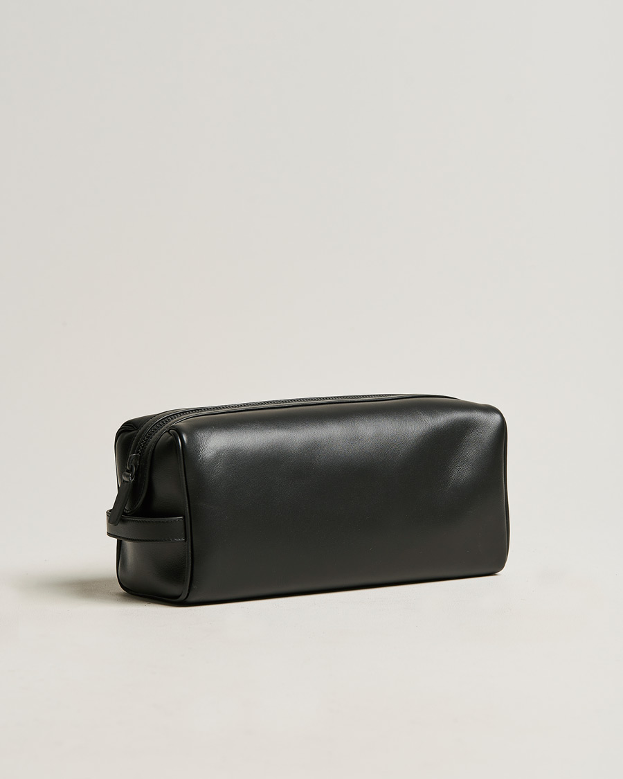 Herr |  | Common Projects | Nappa Leather Toiletry Bag Black