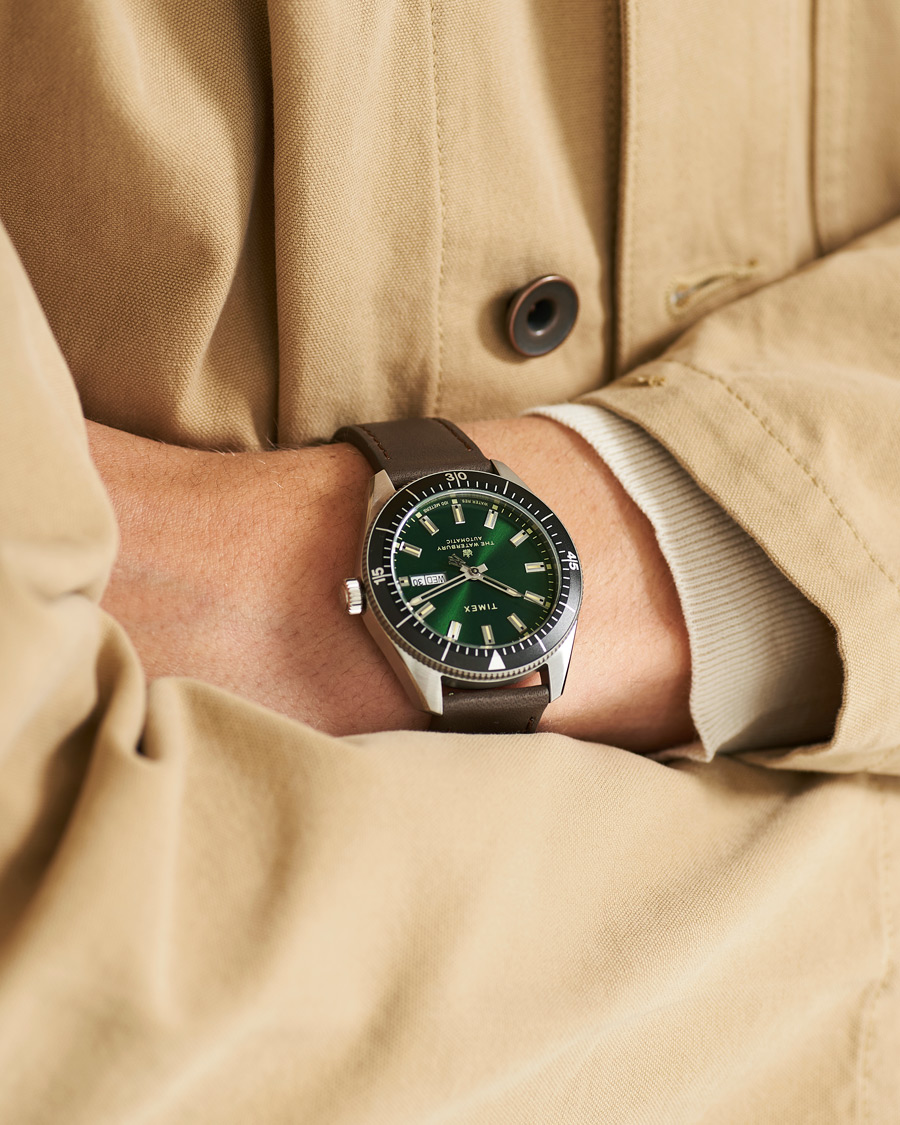 Herr | Timex Waterbury Diver Automatic 40mm Leather/Green Dial | Timex | Waterbury Diver Automatic 40mm Leather/Green Dial