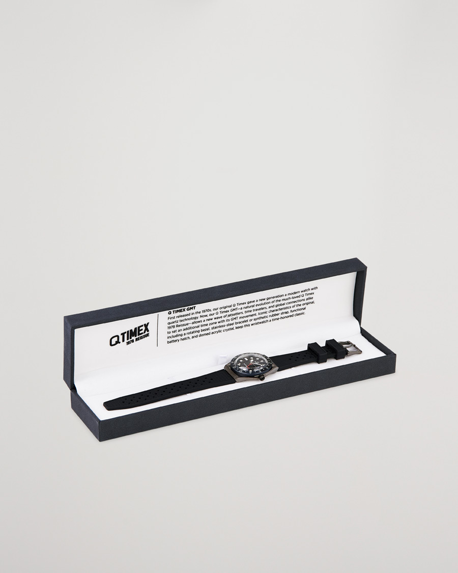 Herr | Timex Q Diver GMT 38mm Rubber Strap Black/Grey | Timex | Q Diver GMT 38mm Rubber Strap Black/Grey