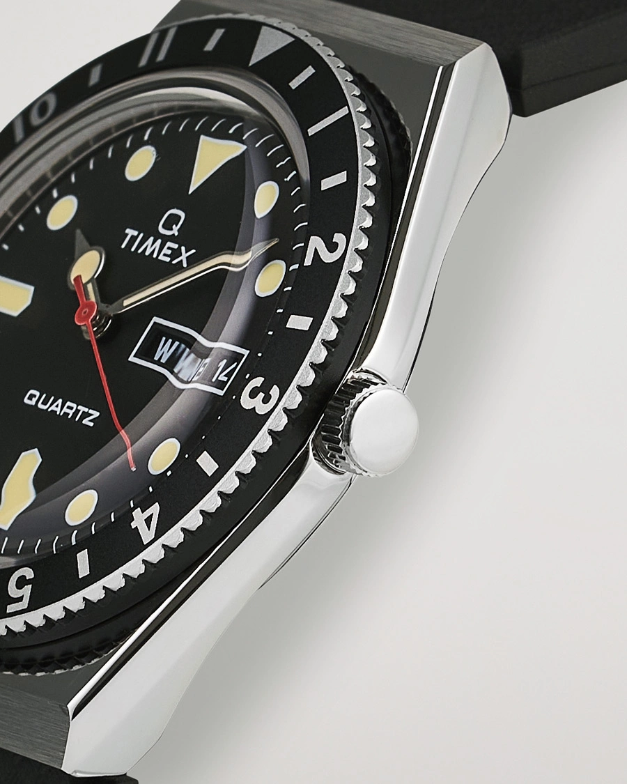 Herr | Timex Q Diver 38mm Rubber Strap Black | Timex | Q Diver 38mm Rubber Strap Black