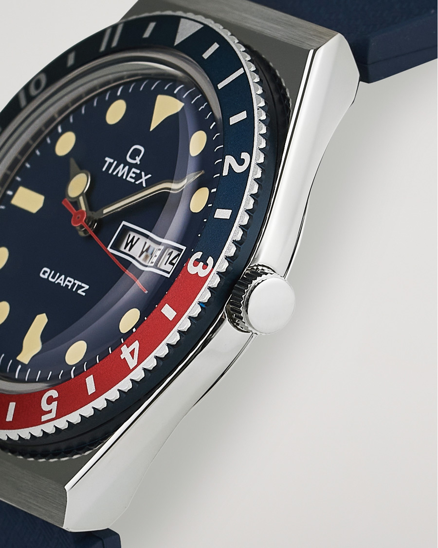 Herr | Timex Q Diver 38mm Rubber Strap Blue/Red | Timex | Q Diver 38mm Rubber Strap Blue/Red