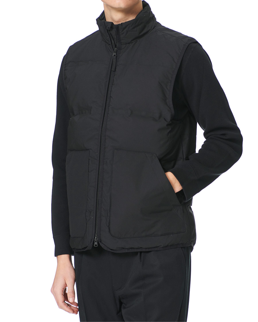 Herr | Jackor | A Day's March | Makalu Down Vest Black