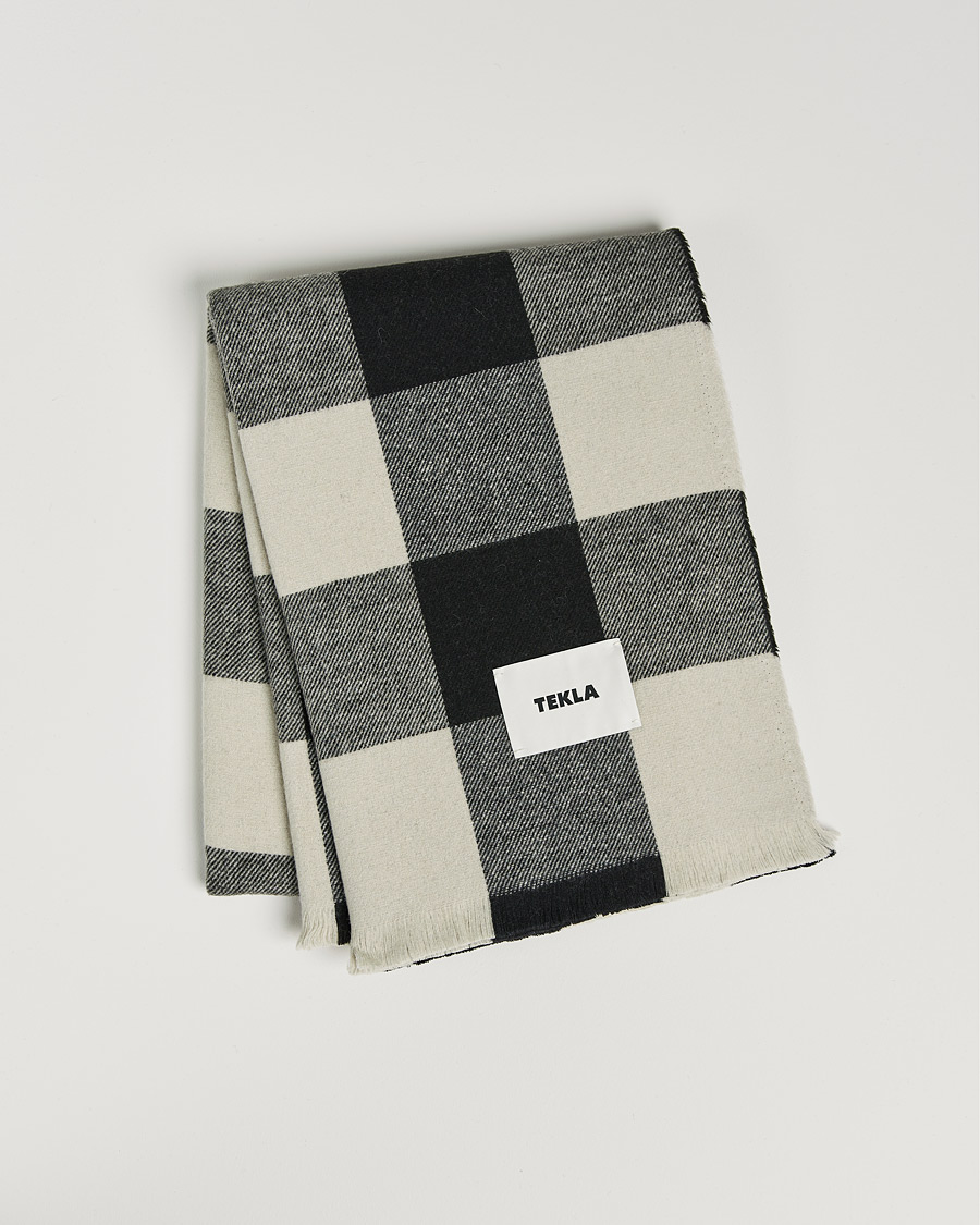 Herr | Tekla Merino Wool Blanket Black Gingham | Tekla | Merino Wool Blanket Black Gingham