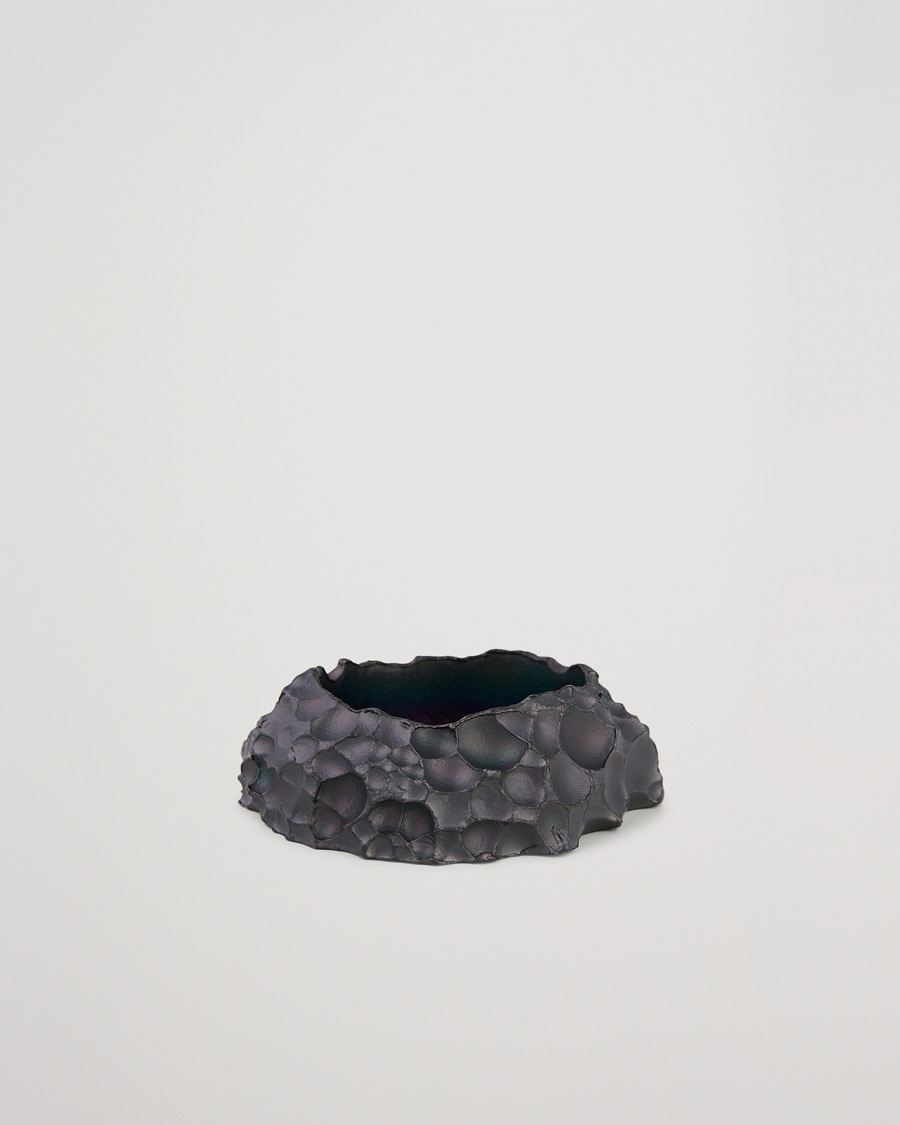 Herr | Skultuna Opaque Objects Candle Holder Small Titanium Black | Skultuna | Opaque Objects Candle Holder Small Titanium Black