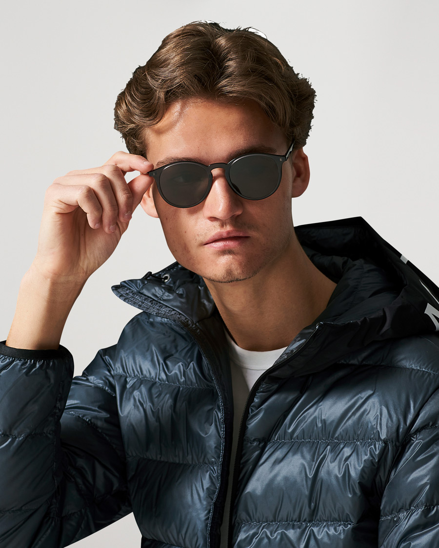 Herr | Luxury Brands | Moncler Lunettes | Violle Polarized Sunglasses Shiny Black/Smoke