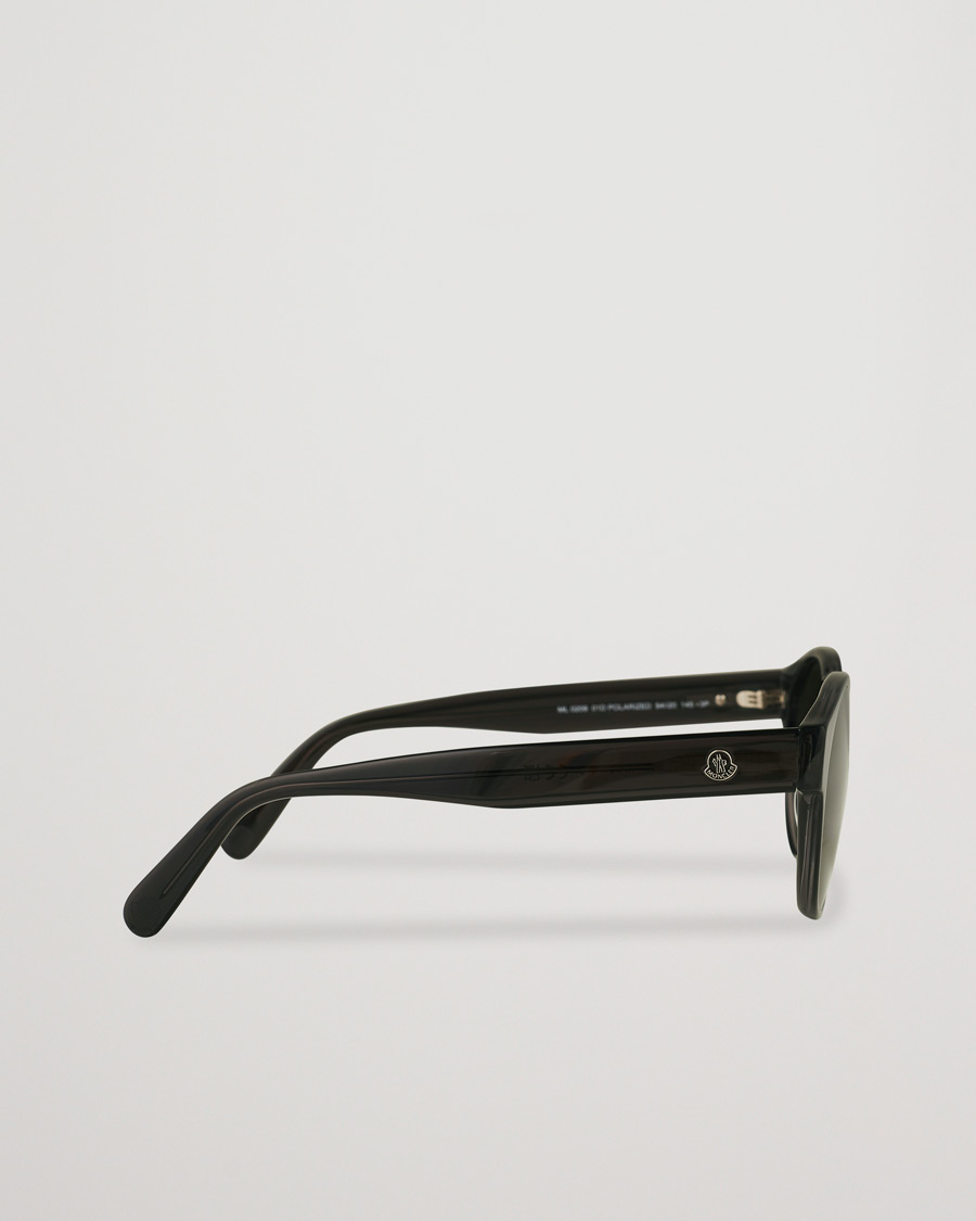 Herr | Moncler Lunettes ML0209 Polarized Sunglasses Shiny Black/Smoke | Moncler Lunettes | ML0209 Polarized Sunglasses Shiny Black/Smoke