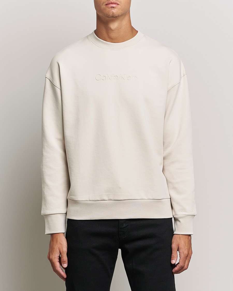 Herr | Tröjor | Calvin Klein | Debossed Logo Crew Neck Sweatshirt Stony Beige