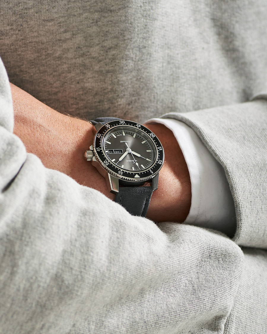 Herr | Sinn 104 I A Pilot Watch 41mm Alcantara Strap Grey | Sinn | 104 I A Pilot Watch 41mm Alcantara Strap Grey