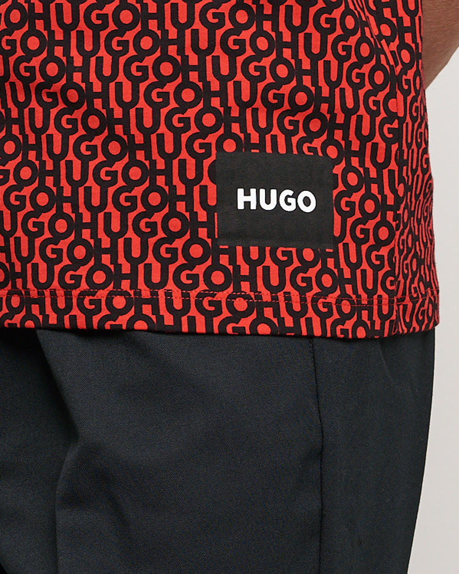 Herr | T-Shirts | HUGO | Dorton Monogram Print Crew Neck Tee Red