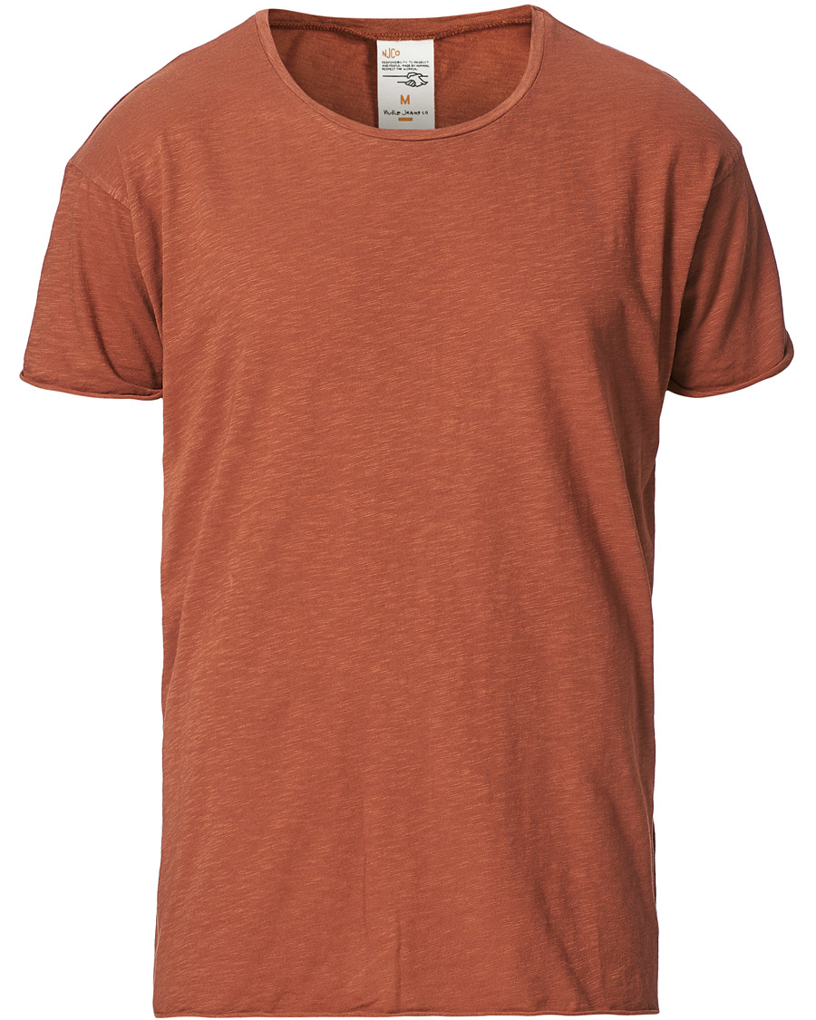 Herr | T-Shirts | Nudie Jeans | Roger Slub Crew Neck Tee Terra Red