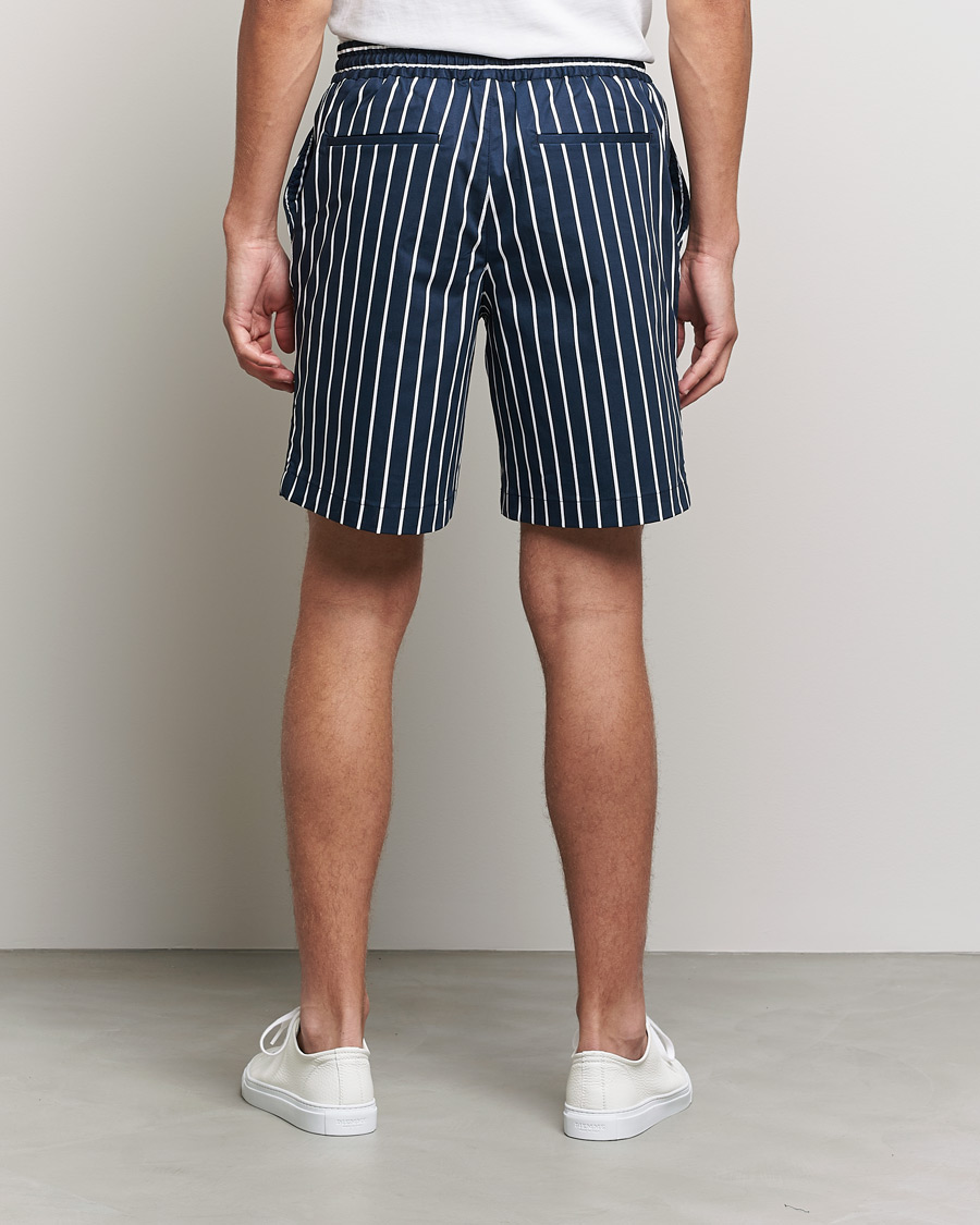 Herr | Shorts | J.Lindeberg | Earl Stripe Resort Shorts Navy