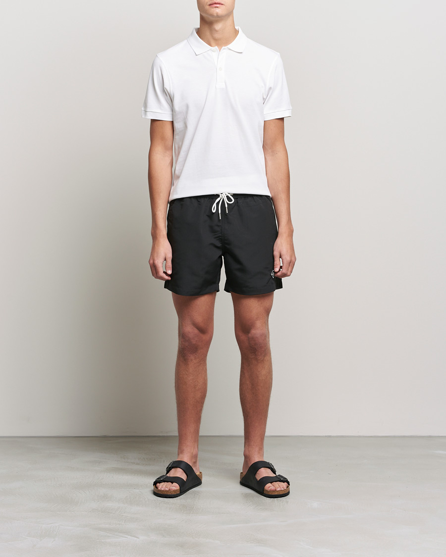 Herr | Badbyxor | J.Lindeberg | Banks Solid Swimshorts Black