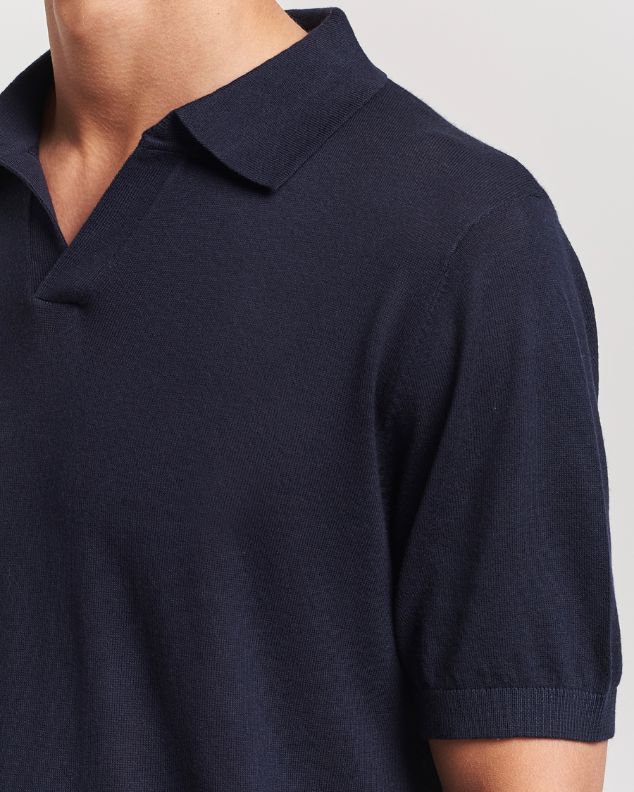 Herr | Pikéer | A Day's March | Ebro Cotton/Merino Open Collar Polo Navy