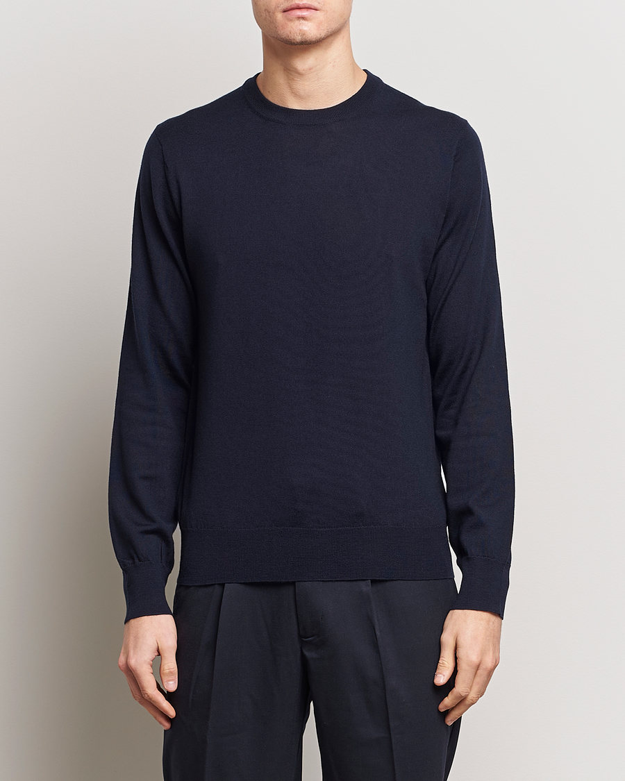 Herr | Business & Beyond | Filippa K | Merino Round Neck Sweater Navy