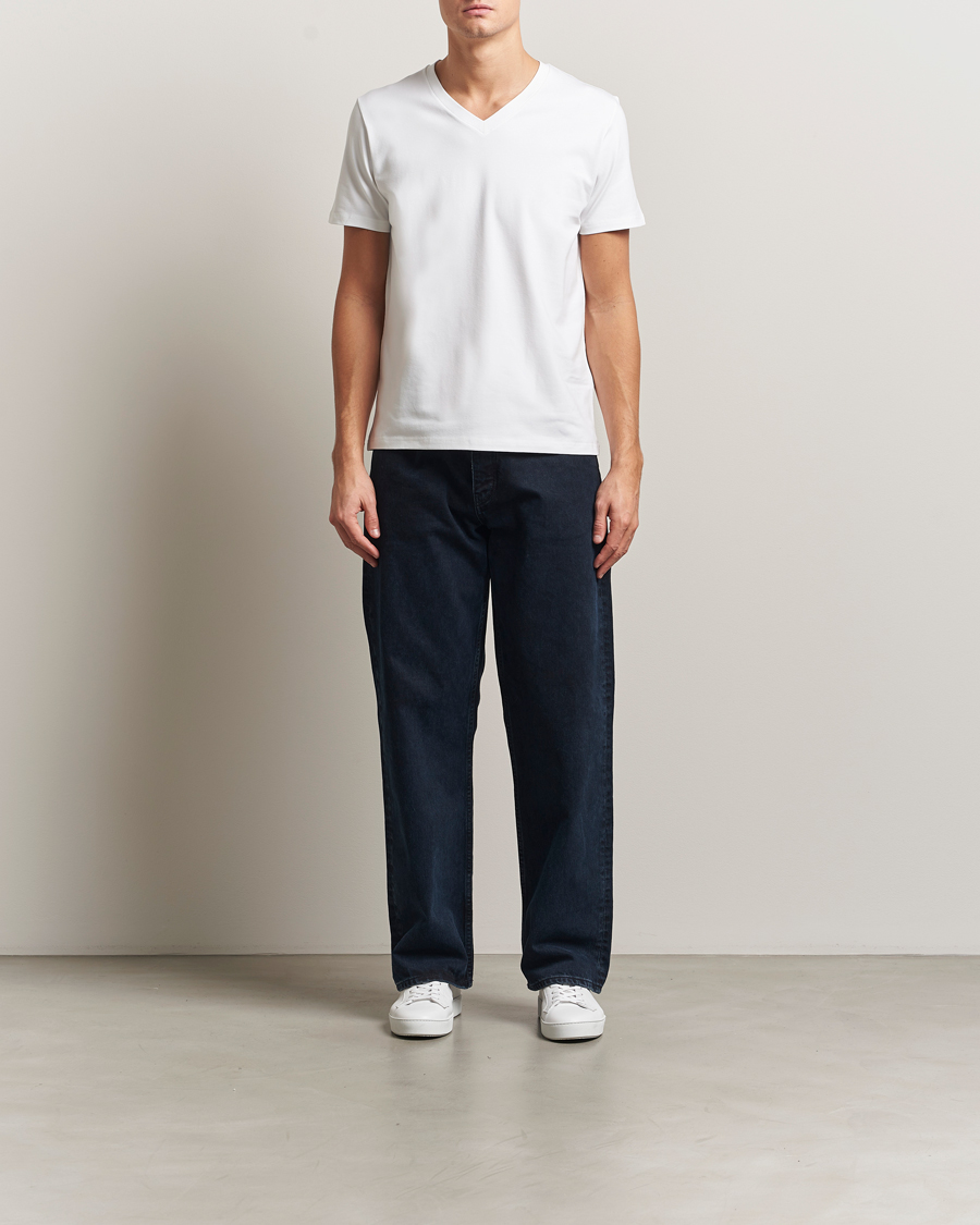 Herr | T-Shirts | Filippa K | Soft Lycra V-Neck Tee White