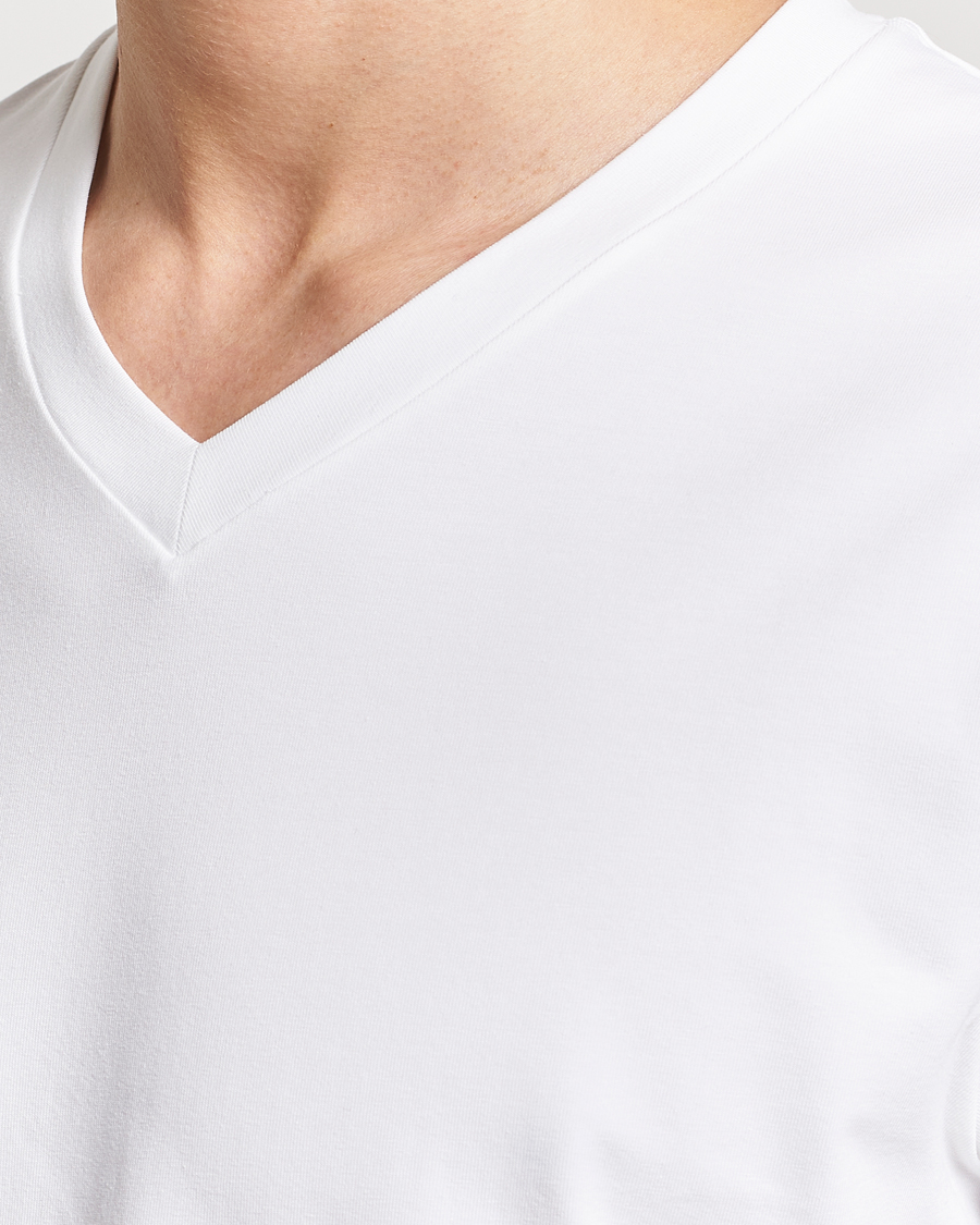 Herr | T-Shirts | Filippa K | Soft Lycra V-Neck Tee White