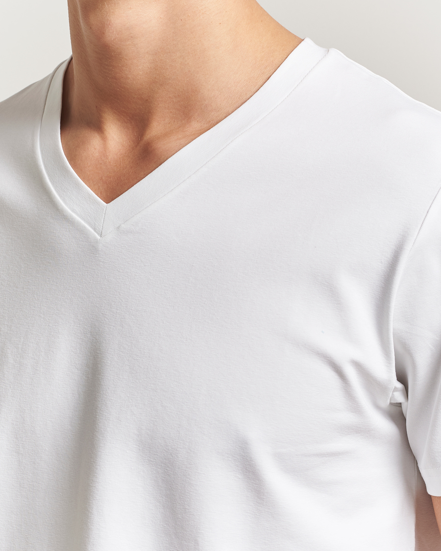 Herr | T-Shirts | Filippa K | Soft Lycra V-Neck Tee White