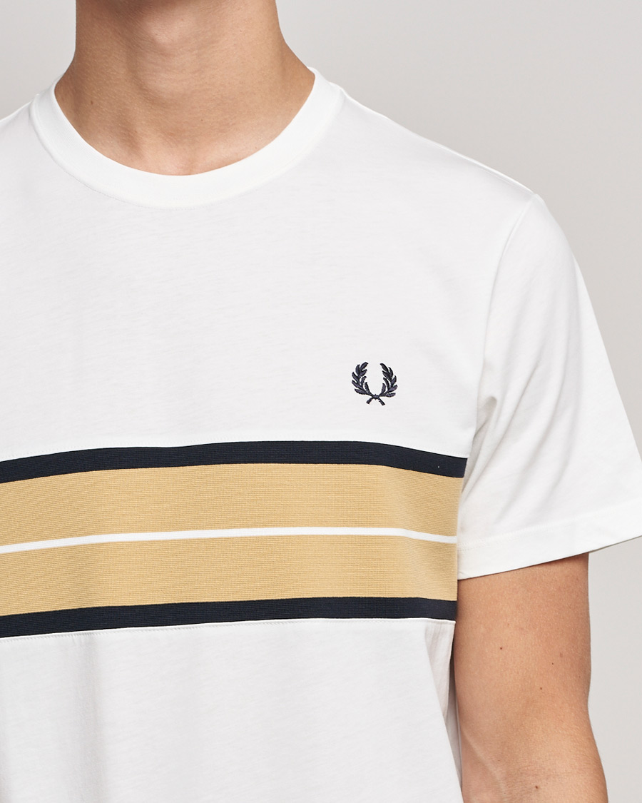 Herr | T-Shirts | Fred Perry | Tram Line Pannel Tee Snow White