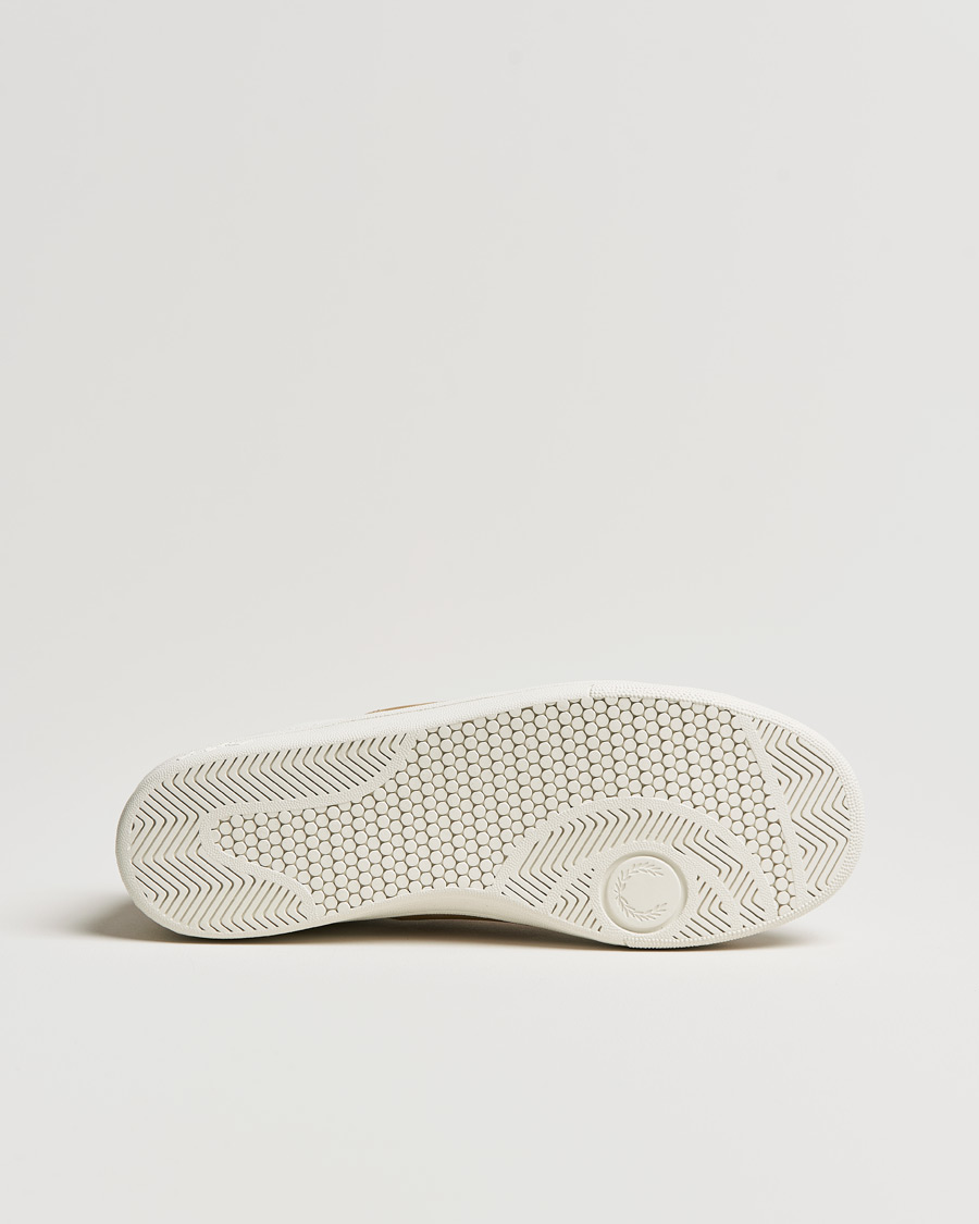 Herr | Fred Perry B721 Pique Embossed Leather Sneaker Porcelain | Fred Perry | B721 Pique Embossed Leather Sneaker Porcelain