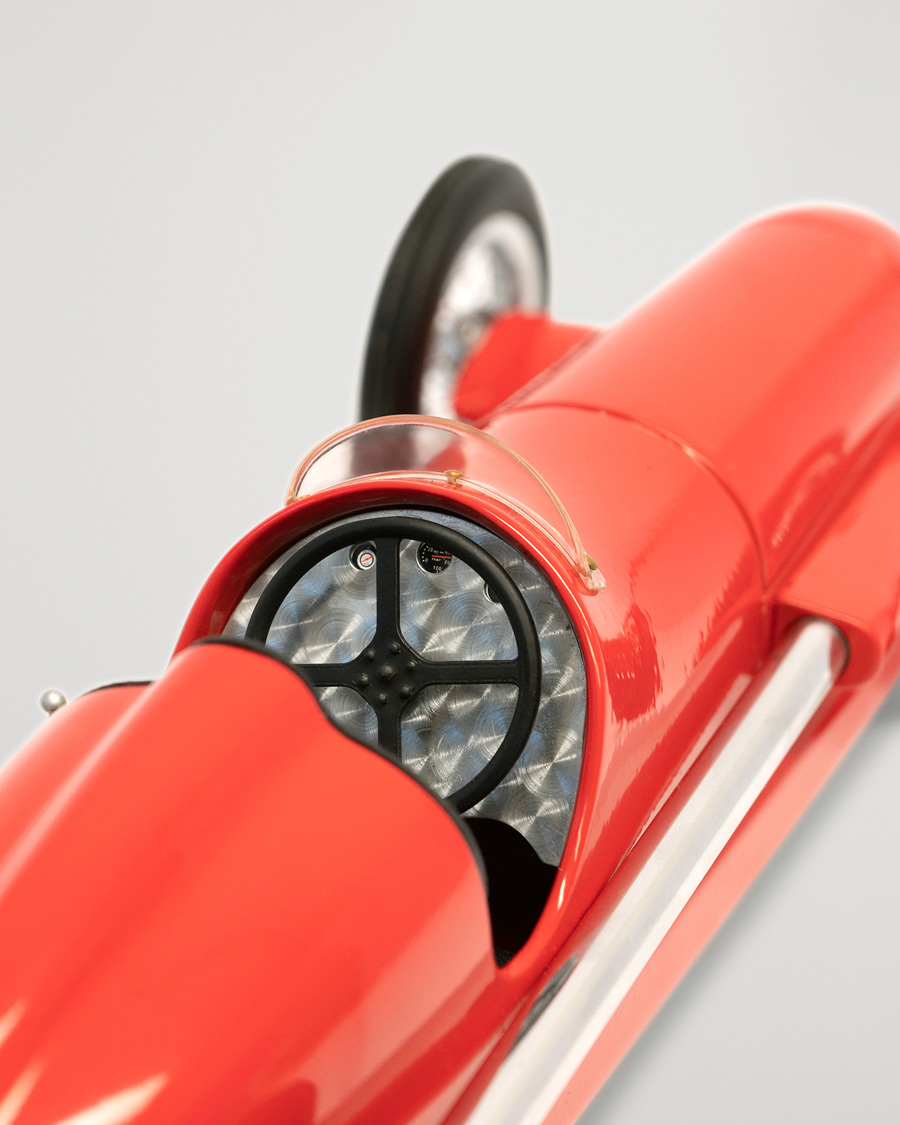 Herr | Dekoration | Authentic Models | Red Racer